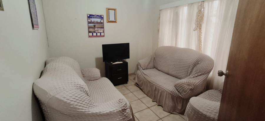 3 Bedroom Property for Sale in La Hoff North West